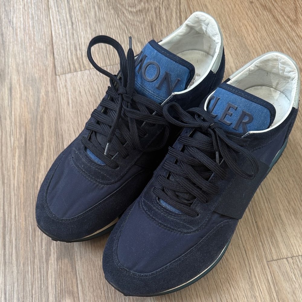 Moncler Men's Navy and Black Sneakers